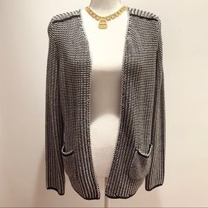 H&M BLACK/WHITE KNIT JACKET SILVER CHAIN TRIM NWOT